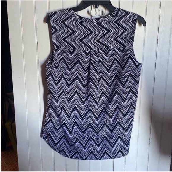 Talbots Sleeveless Blouse Blue White Size LP - Picture 7 of 7